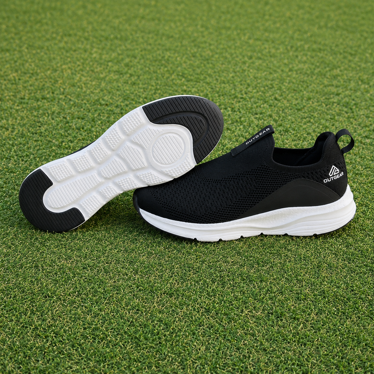 SwiftCloud Elite Lightweight Performance Slip-On - Black