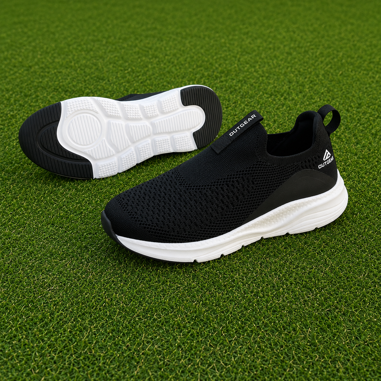 SwiftCloud Elite Lightweight Performance Slip-On - Black