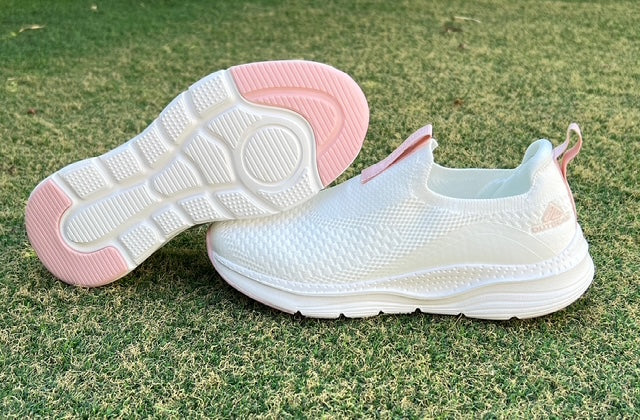 SwiftCloud Elite: Lightweight Performance Slip-On